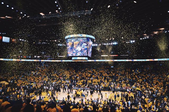 九游体育官网-里程碑夜！多伦多猛龙完成体检，NBA总决赛集结日刷纪录，态度坚定，阵容厚度经受考验的简单介绍